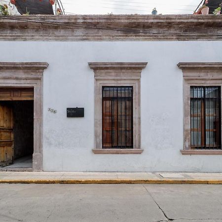 Hotel La Siesta Del Fauno Morelia Exterior photo